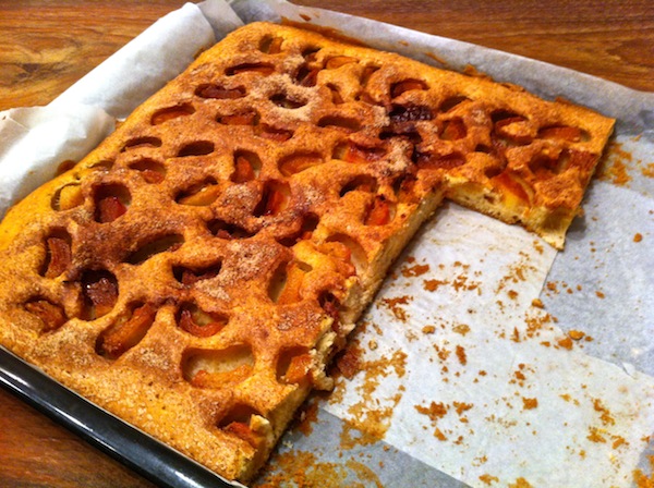 No llegué a tiempo de hacer la foto de la tarta entera...