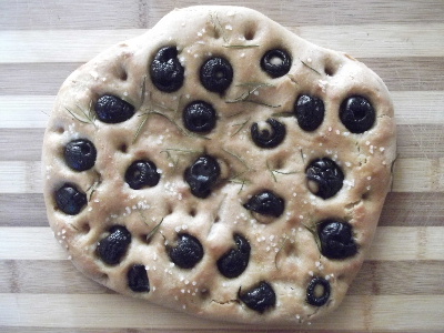 focaccia olivas.JPG
