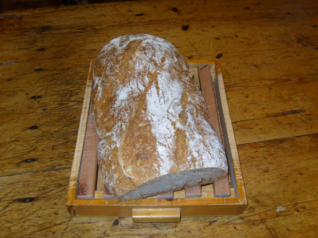 119 Pan con restos de harinas (Centeno, espelta y trigo)