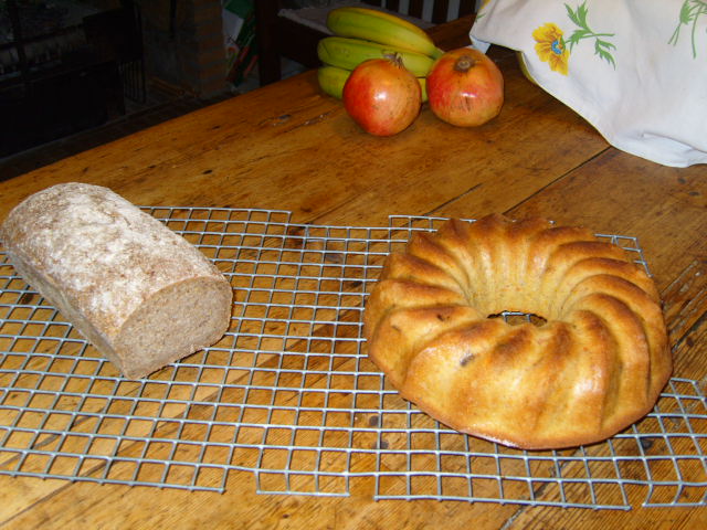 120   75% Centeno con semillas de lino<br />y Pastel de zanahoria
