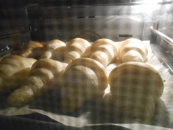 017 - croissants 3 burro  ferrarini (600x450).jpg