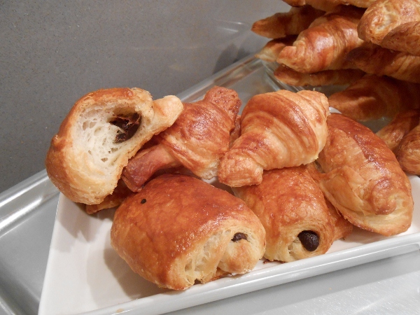 017 - pain au chocolat . (600x450).jpg
