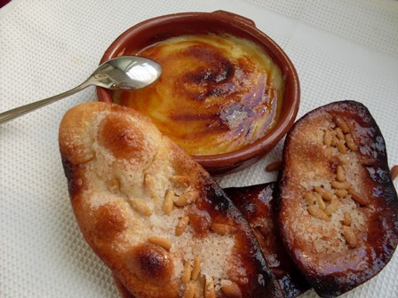 31 - coques i crema cremade de Sant Josep.JPG