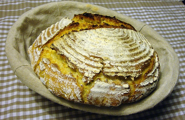 Broa de milho y pipas de calabaza.jpg
