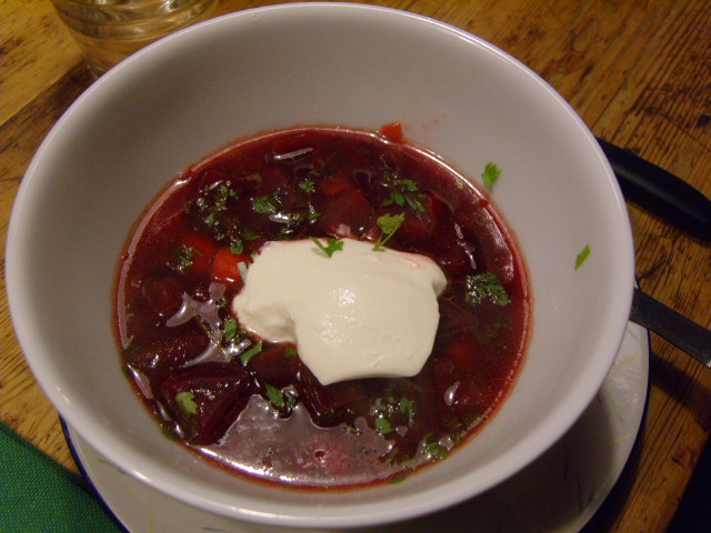 borscht amb smetana.JPG